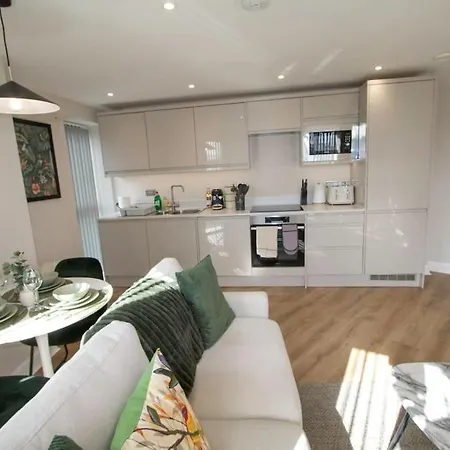 Apartment Cosy 1 Bed In Leeds Free Netlfix And Sky Tv And Coffee Machine Leeds (West Yorkshire)